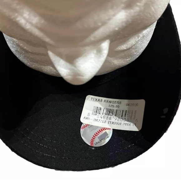 MLB Texas Rangers Tiger Glitter  Youth Adjustable Hat Cap New Era 9Forty NWT - Picture 5 of 5